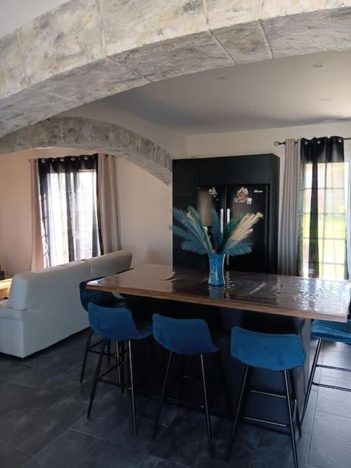 La Des Jonquilles Villa *